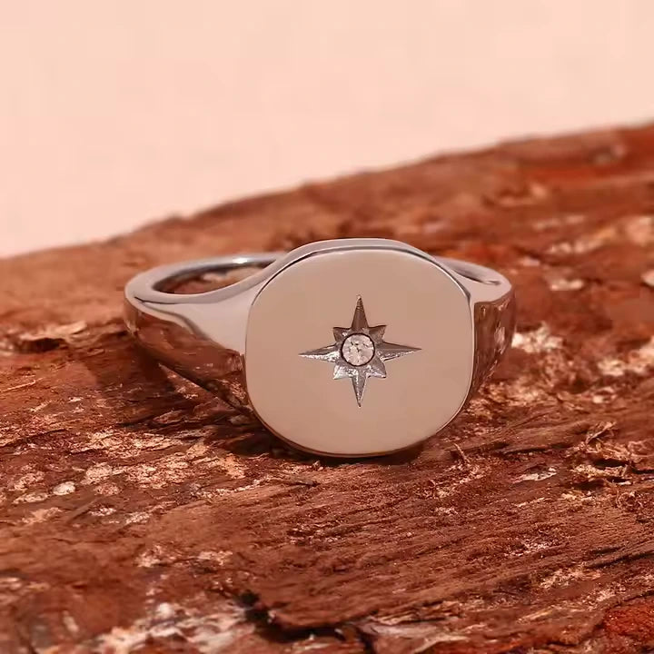 Polaris Starburst Signet Ring