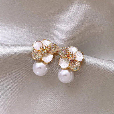 Mira Drop Pearl Statement Earrings